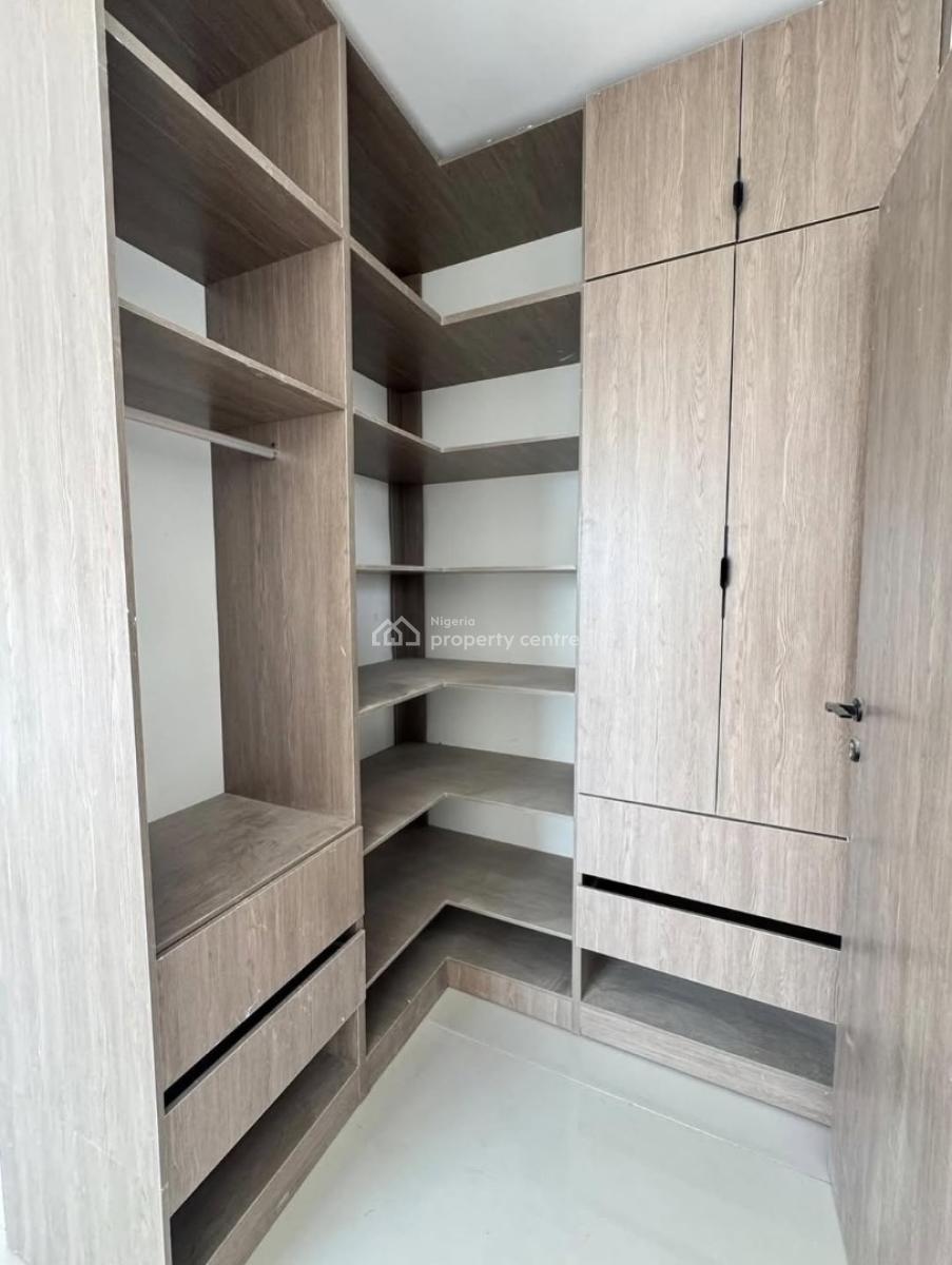 Brand New 2 Bedroom Maisonette with a Bq, Lekki Phase 1, Lekki, Lagos, Flat / Apartment for Rent