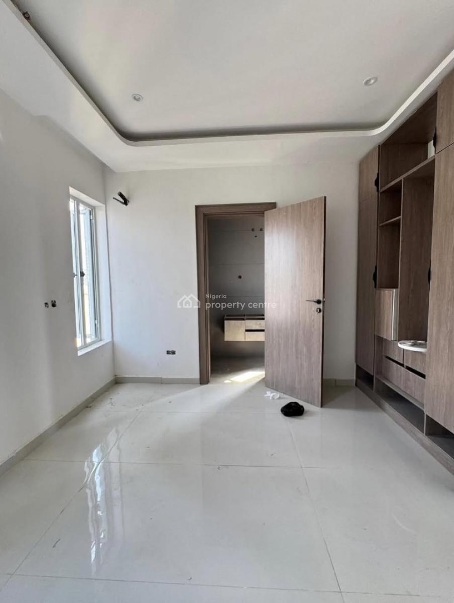 Brand New 2 Bedroom Maisonette with a Bq, Lekki Phase 1, Lekki, Lagos, Flat / Apartment for Rent