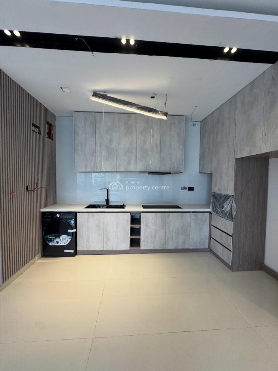 2 Bedroom Apartments with Pool, Gym, Bq & Elevator, Lekki Phase 1, Lekki, Lagos, Block of Flats for Sale