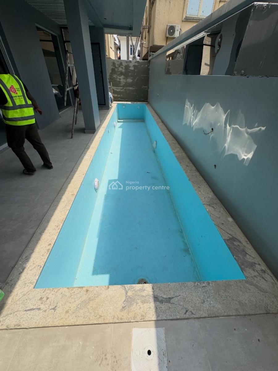 2 Bedroom Apartments with Pool, Gym, Bq & Elevator, Lekki Phase 1, Lekki, Lagos, Block of Flats for Sale