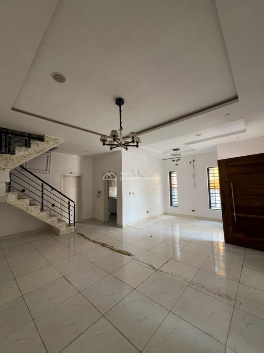 4-bedroom Semi-detached Duplex with Bq, Ikota, Lekki, Lagos, Semi-detached Duplex for Rent