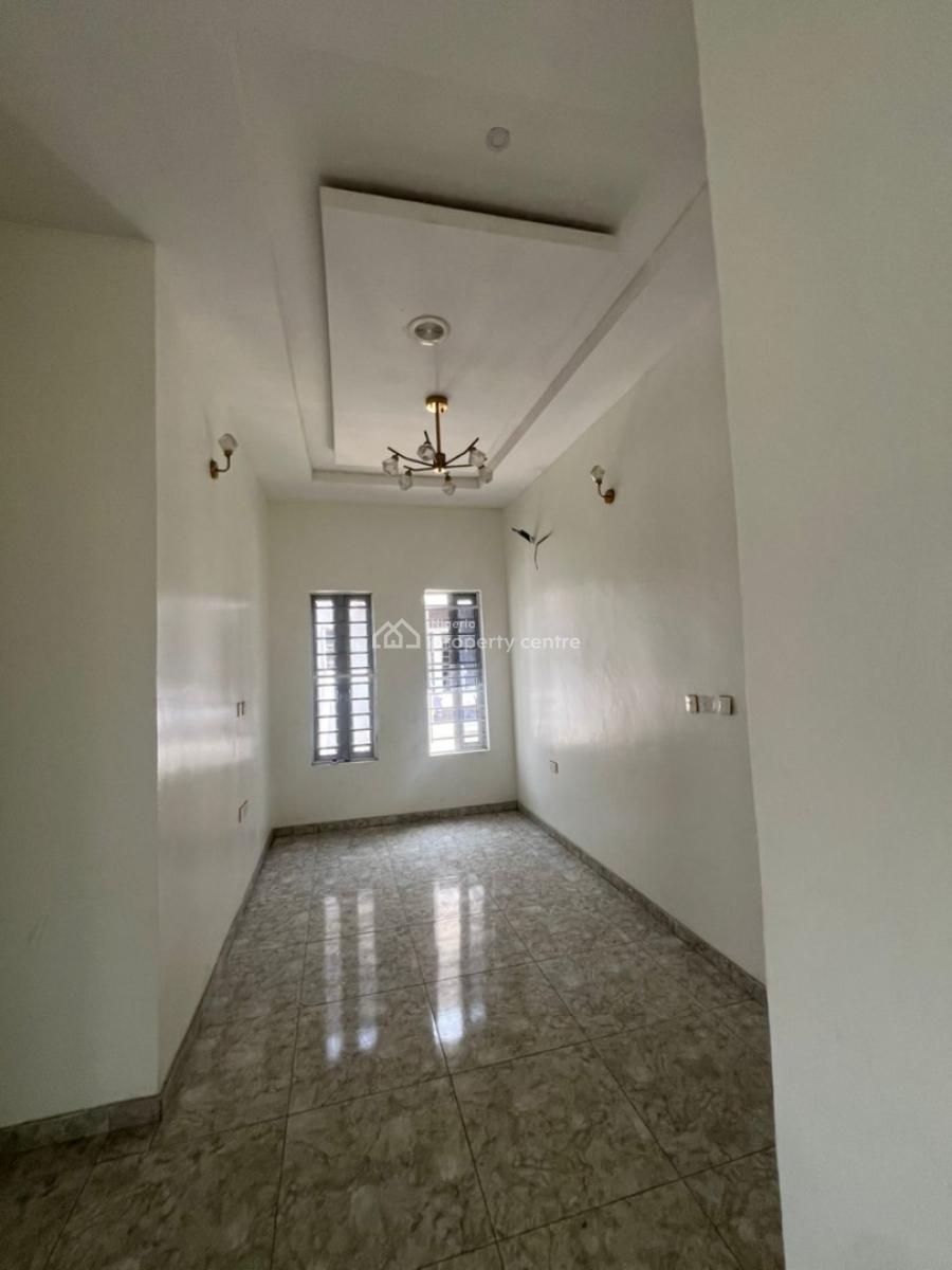 5 Bedroom Fully Detached with Swimming Pool & Bq, Ikota, Lekki, Lagos, Detached Duplex for Rent