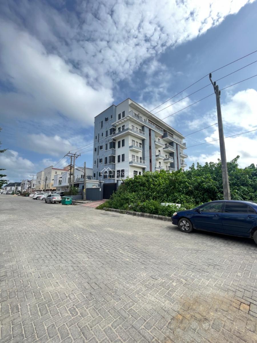 Spacious 3 Bedroom Apartment with Bq in Oral Estate, Lekki, Lagos., Oral Estate,, Lekki, Lagos, Flat / Apartment for Rent