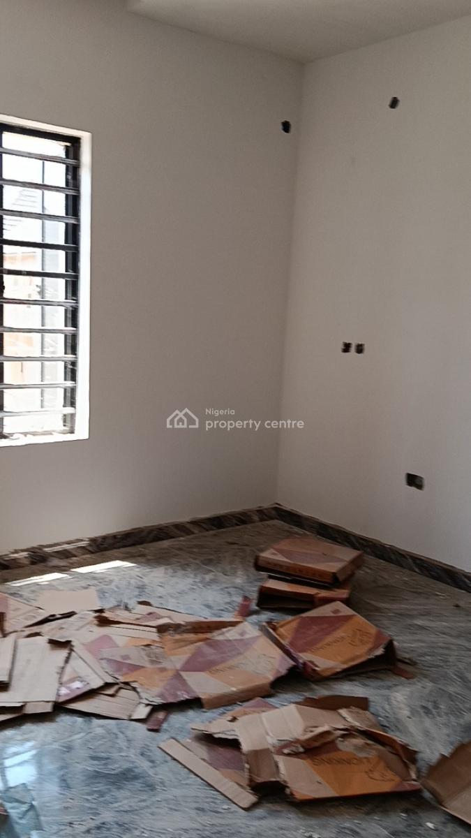 2 Bedroom Duplex (semi Detached), Airport Road, Lugbe District, Abuja, Semi-detached Duplex for Sale