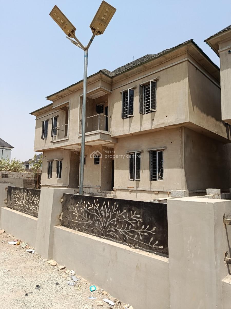 2 Bedroom Duplex (semi Detached), Airport Road, Lugbe District, Abuja, Semi-detached Duplex for Sale