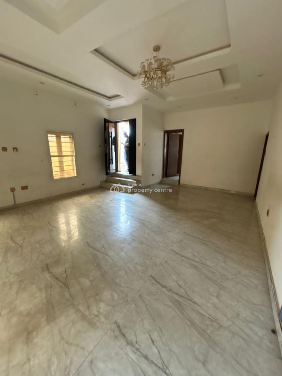 a Fantastic Spacious 3 Bedroom Flat with Modern Facilities, Gra Phase 2, Magodo, Lagos, House for Rent