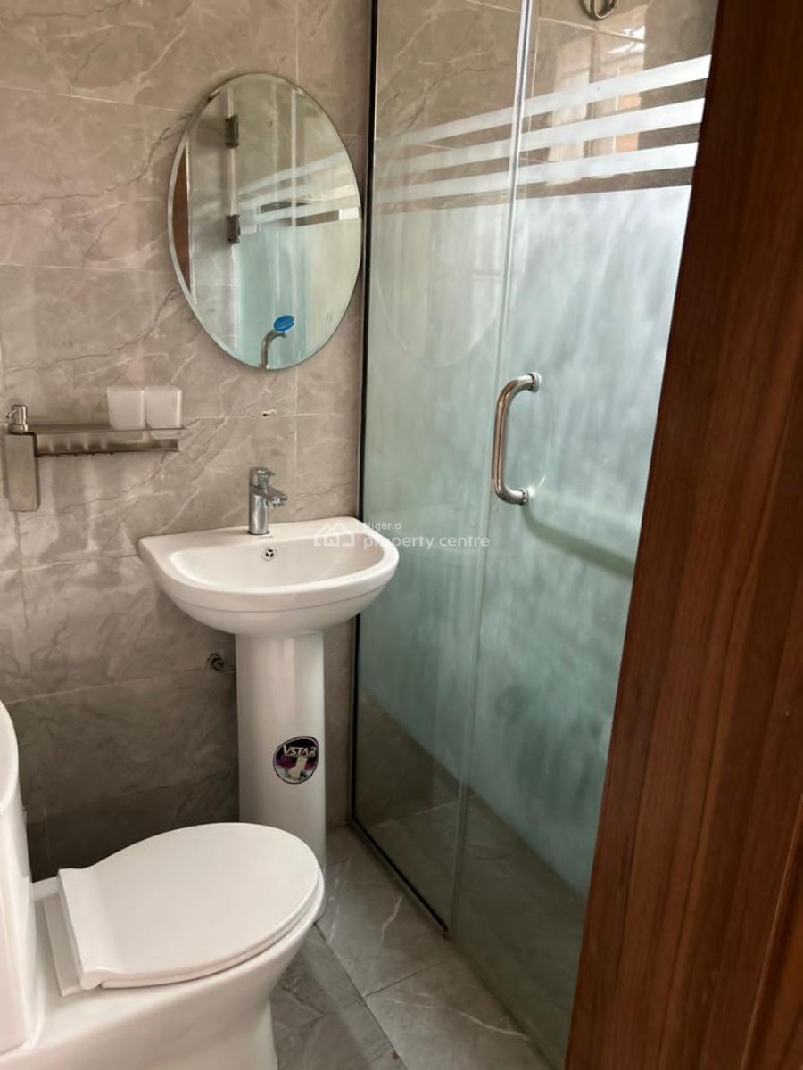 a Fantastic Spacious 3 Bedroom Flat with Modern Facilities, Gra Phase 2, Magodo, Lagos, House for Rent