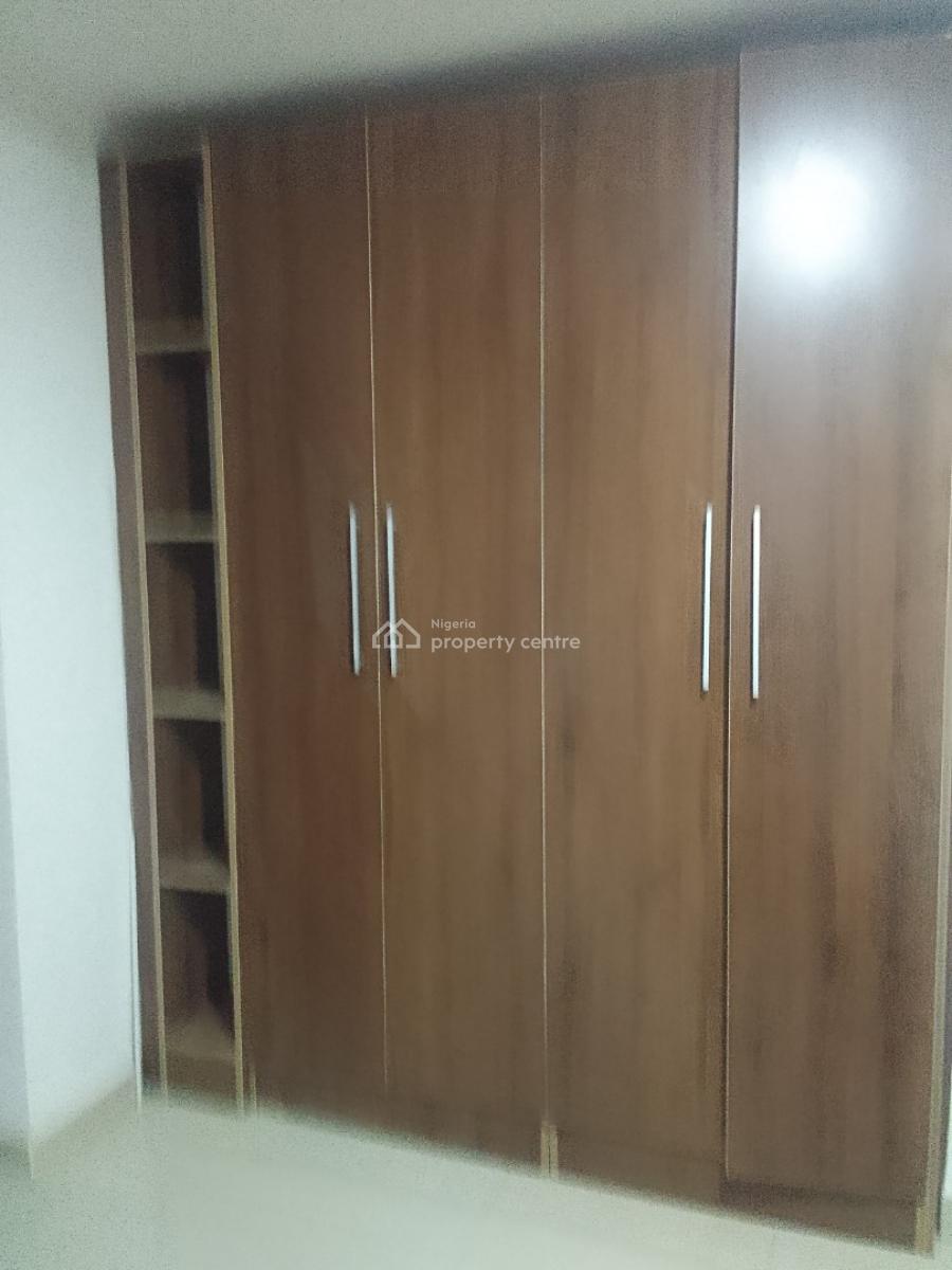 Completely Furnished Two Bedroom Apartment, Fha, Guzape District, Abuja, Flat / Apartment for Rent