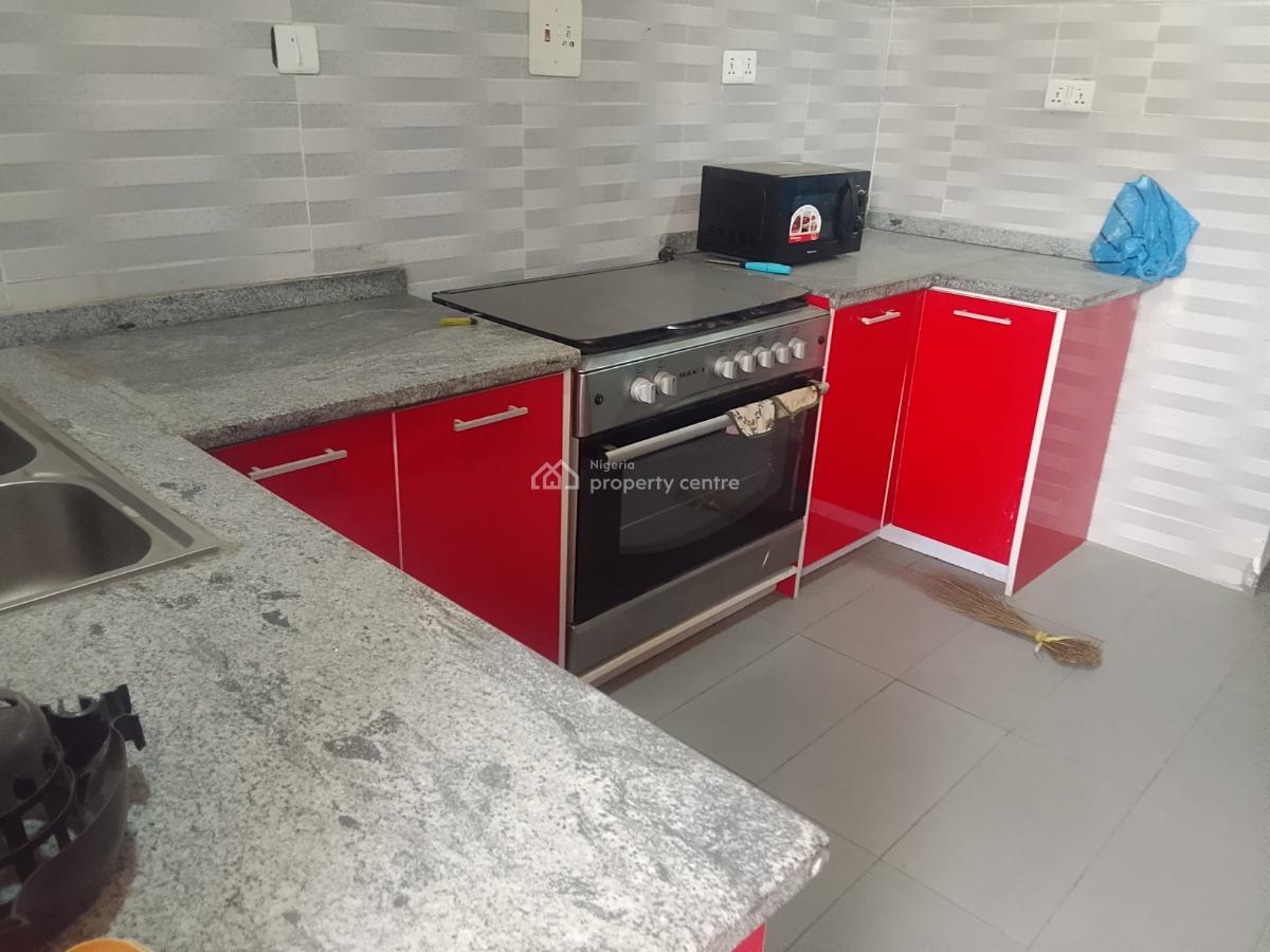 Completely Furnished Two Bedroom Apartment, Fha, Guzape District, Abuja, Flat / Apartment for Rent