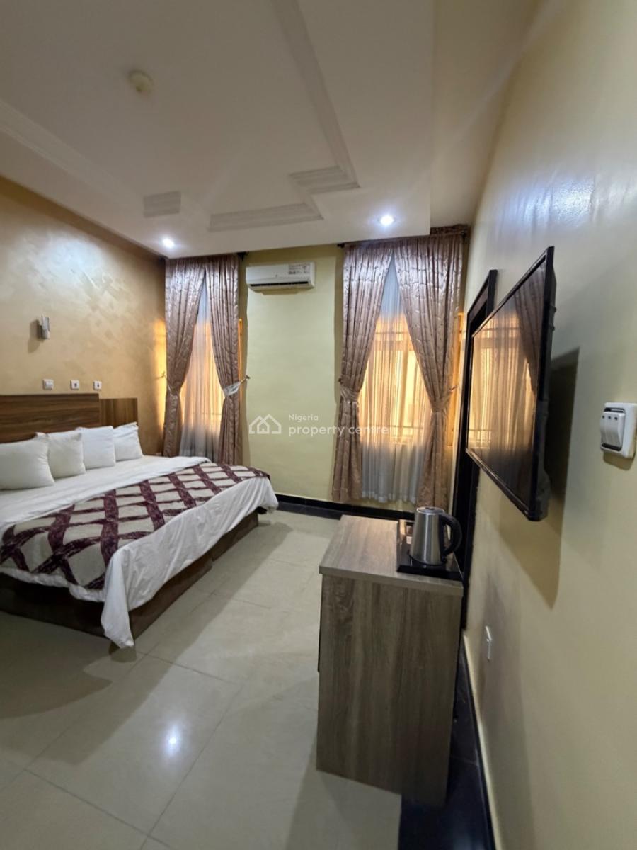 Standard One Bedroom Apartment, Guzape District, Abuja, Flat / Apartment for Rent
