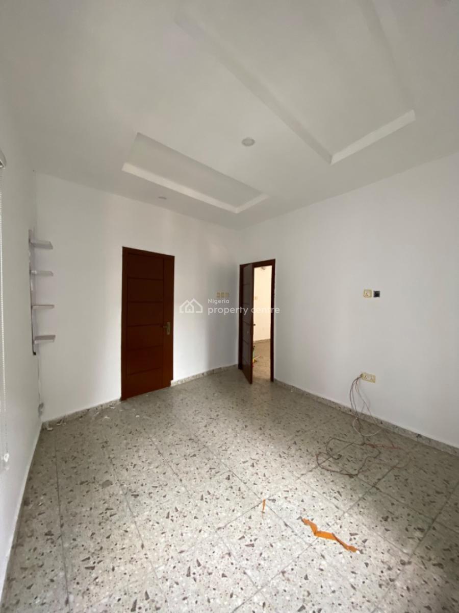 2 Bedroom Apartment, Ologolo, Lekki, Lagos, Flat / Apartment for Rent