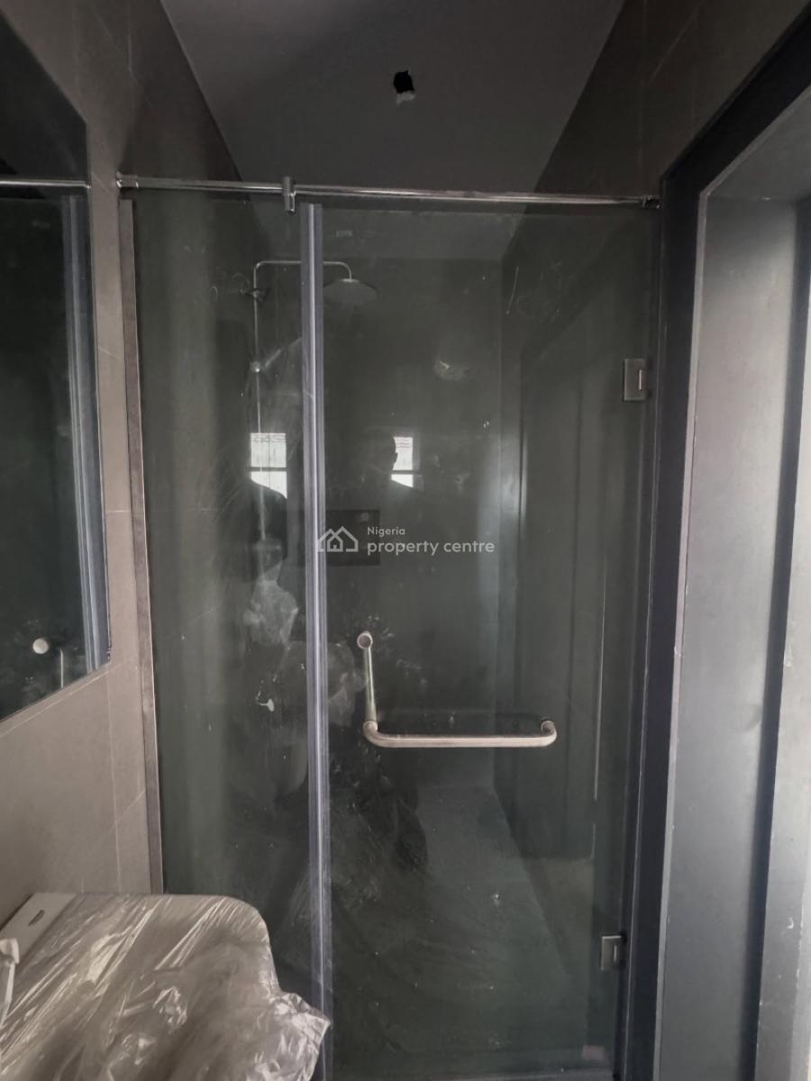 Well Built 2 Bedroom Maisonette with En-suite Rooms, Ikate, Lekki, Lagos, Flat / Apartment for Sale