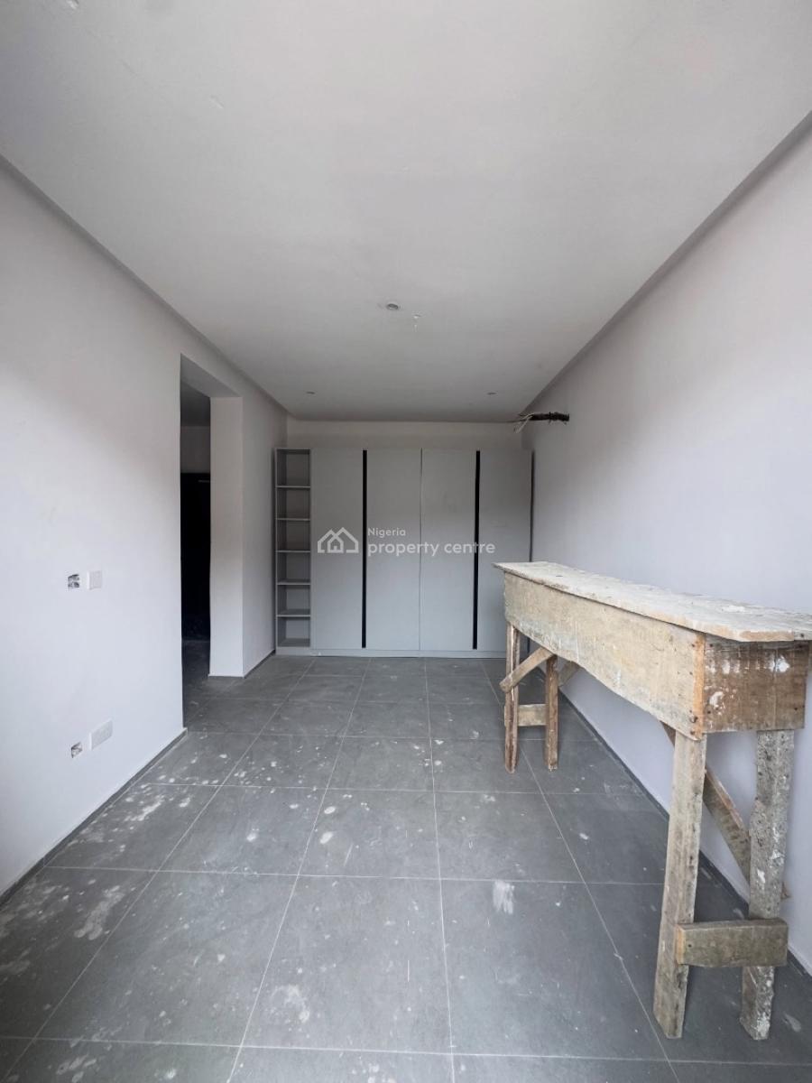 Well Built 2 Bedroom Maisonette with En-suite Rooms, Ikate, Lekki, Lagos, Flat / Apartment for Sale