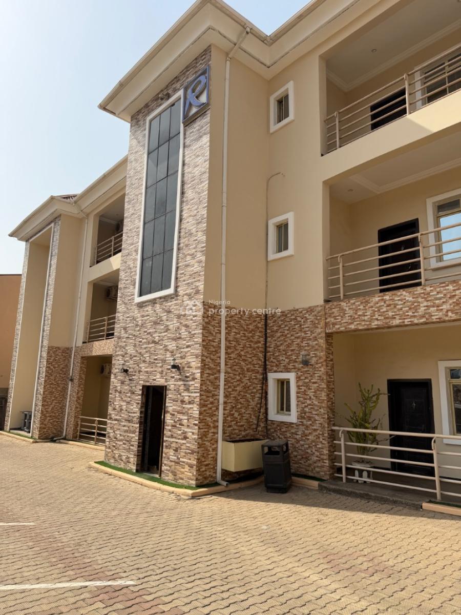 Standard Two Bedroom Apartment, Guzape District, Abuja, Flat / Apartment for Rent