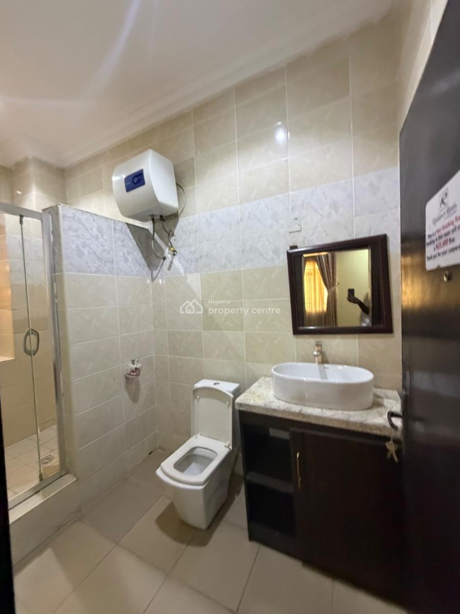 Standard Two Bedroom Apartment, Guzape District, Abuja, Flat / Apartment for Rent