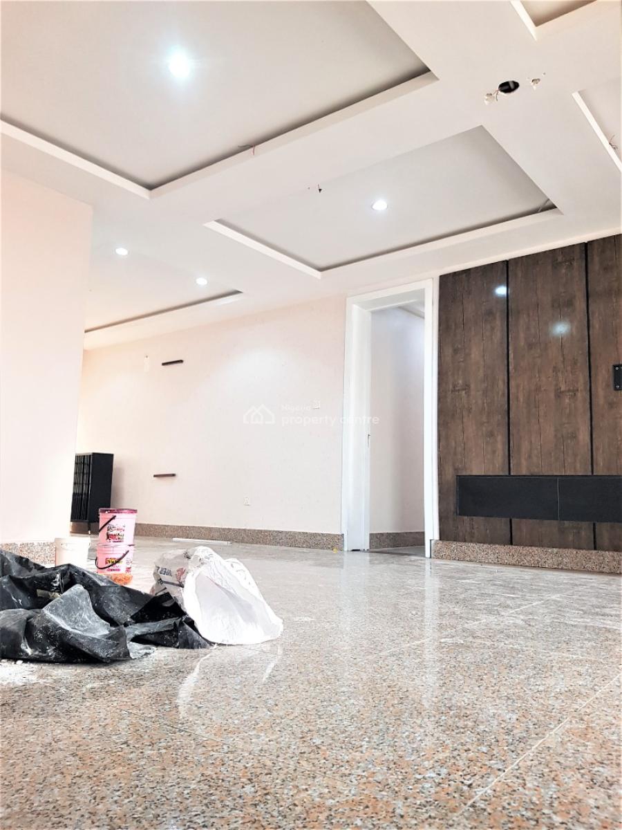 Luxury 3 Bedroom Flat with Bq in a Fully Serviced Estate, Lekki Phase 1, Lekki, Lagos, Flat / Apartment for Rent