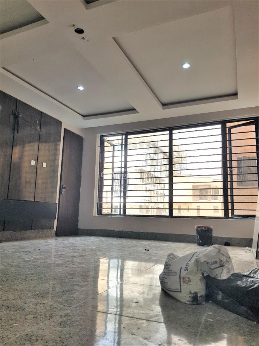 Luxury 3 Bedroom Flat with Bq in a Fully Serviced Estate, Lekki Phase 1, Lekki, Lagos, Flat / Apartment for Rent