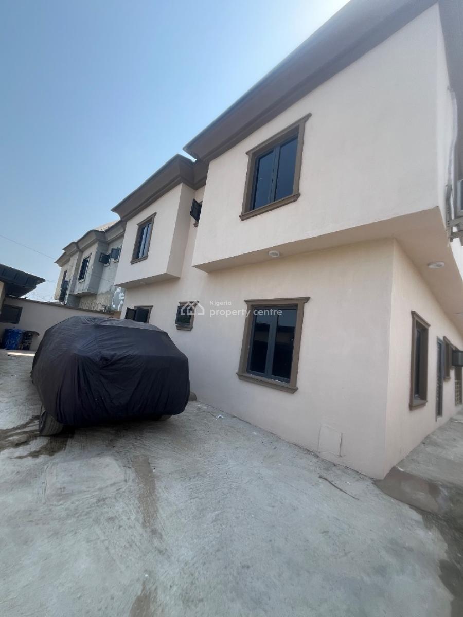 Brand New Luxury 3 Bedroom Flat Downstairs, Abraham Adesanya, Ajah, Lagos, Flat / Apartment for Rent