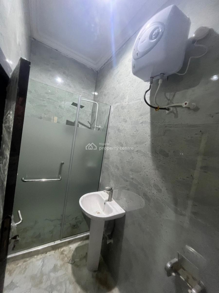 Brand New Luxury 3 Bedroom Flat Downstairs, Abraham Adesanya, Ajah, Lagos, Flat / Apartment for Rent