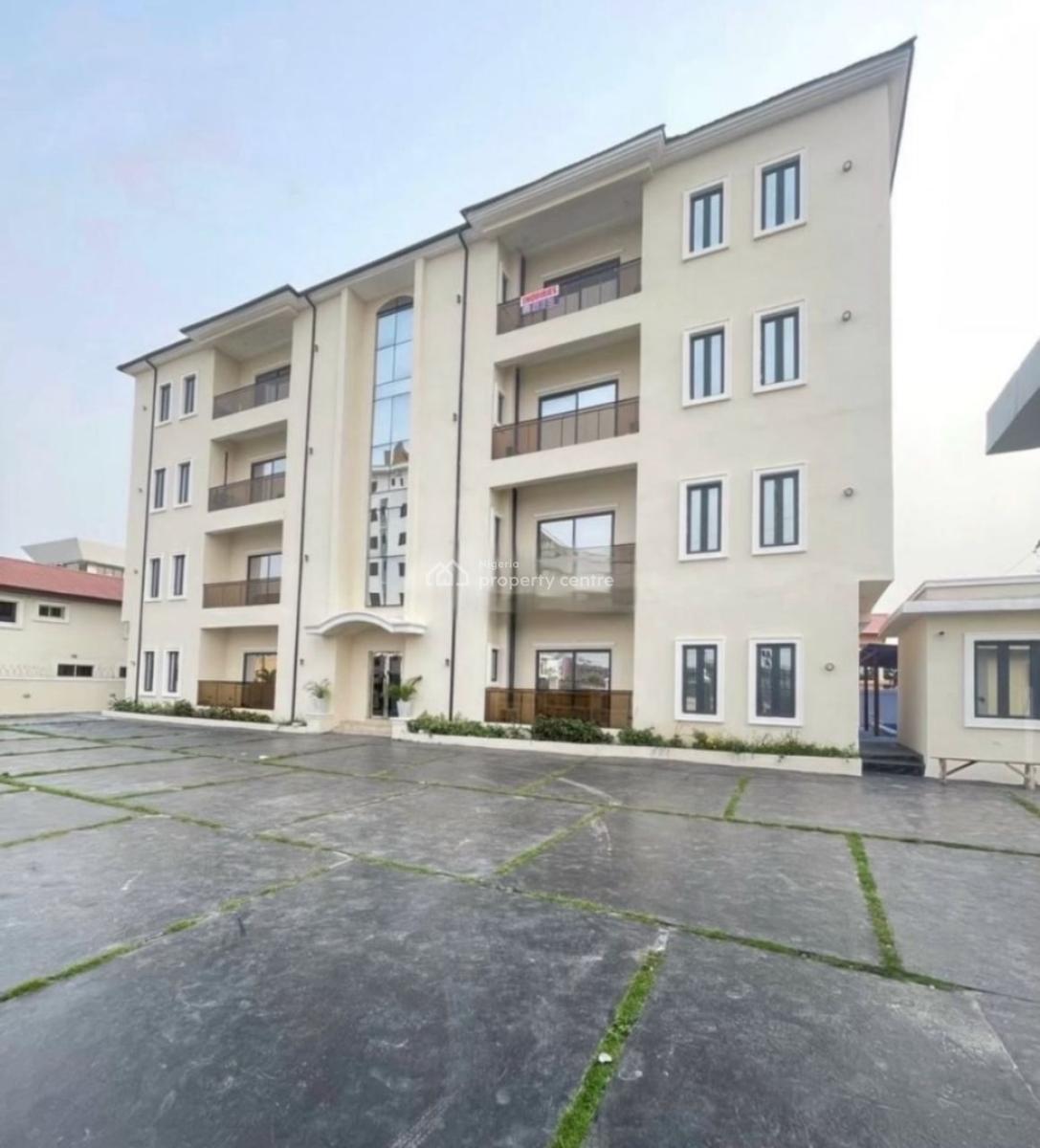 3 Bedroom Apartment with Swimming Pool, Elevator and Gym Available, Lekki Phase 1, Lekki, Lagos, Flat / Apartment for Rent