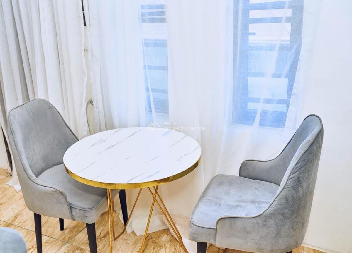 a 2 Bedroom Flat, Ologolo, Lekki, Lagos, Flat / Apartment for Rent