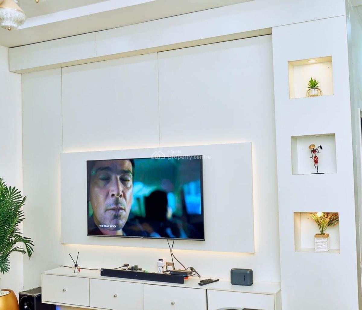 a 2 Bedroom Flat, Ologolo, Lekki, Lagos, Flat / Apartment for Rent