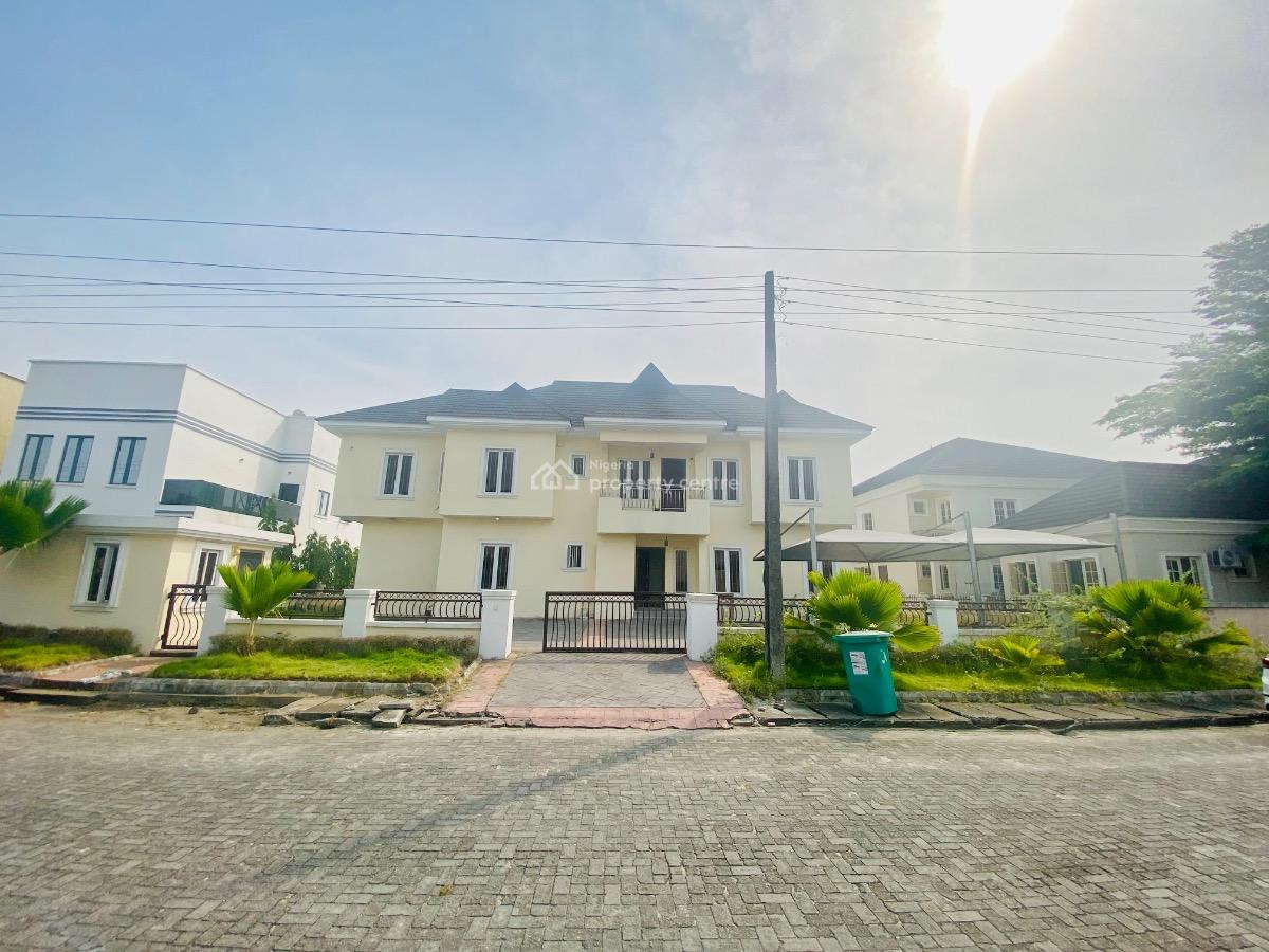 Premium 5 Bedroom Detached House with 1-room Domestic Staff Quarters, Victory Park Estate, Osapa, Lekki, Lagos, Detached Duplex for Sale