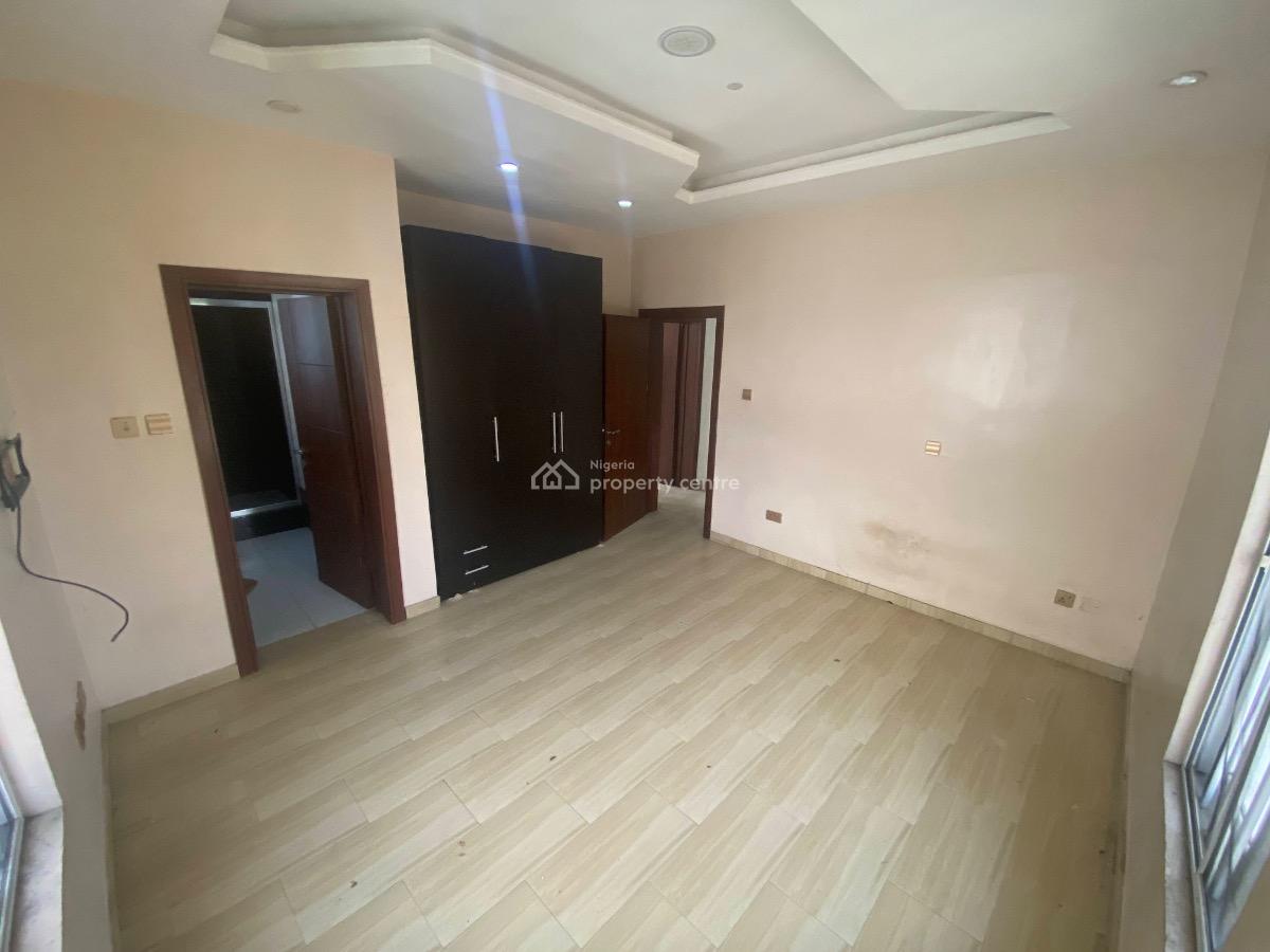 Premium 5 Bedroom Detached House with 1-room Domestic Staff Quarters, Victory Park Estate, Osapa, Lekki, Lagos, Detached Duplex for Sale