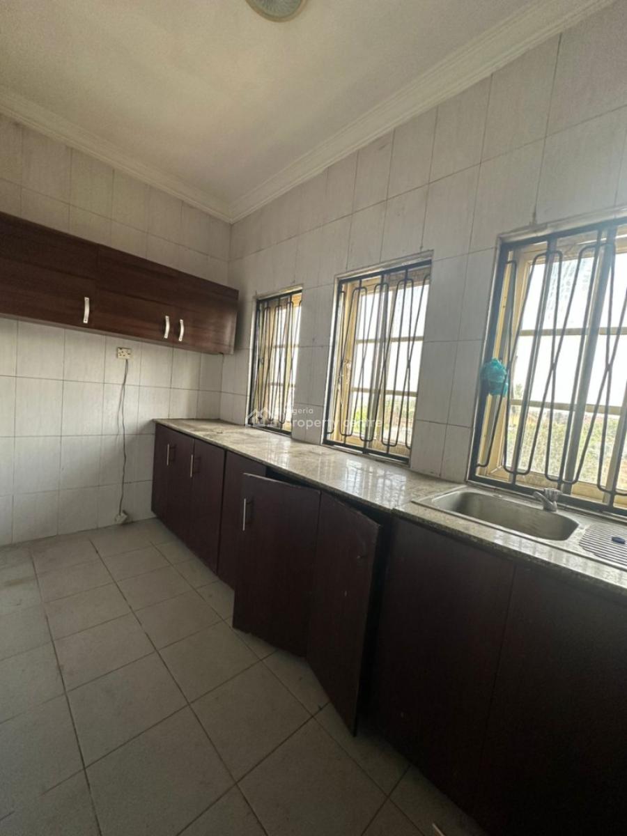 Modern 2 Bedroom Flat with Modern Facilities, Ìdí-ishin, Jericho, Ibadan, Oyo, Flat / Apartment for Rent