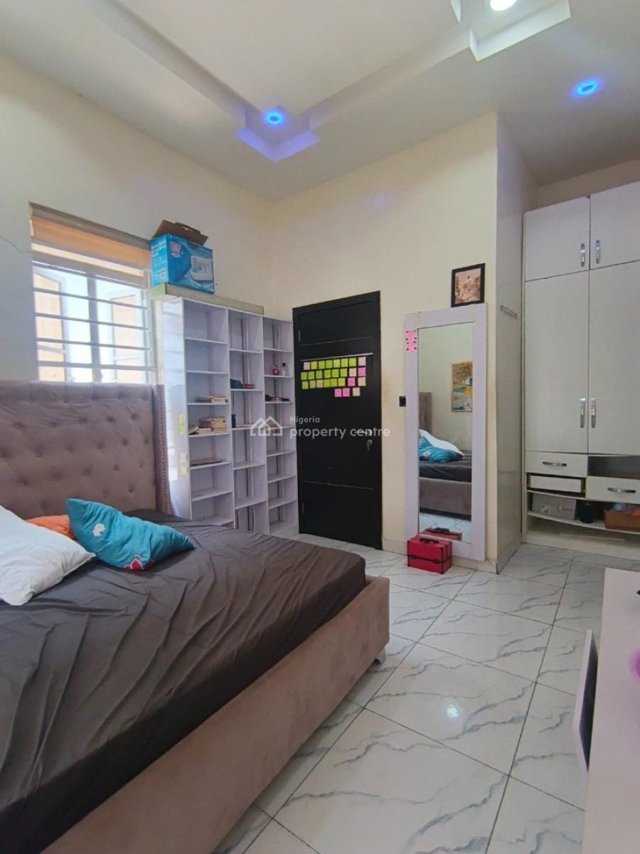 a Room  Self Contain, After Ikate, By Shoprite Road, Osapa, Lekki, Lagos, Self Contain (single Rooms) for Rent