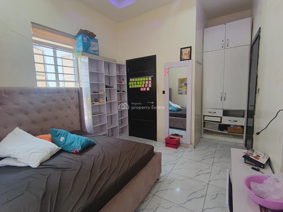 a Room  Self Contain, After Ikate, By Shoprite Road, Osapa, Lekki, Lagos, Self Contain (single Rooms) for Rent