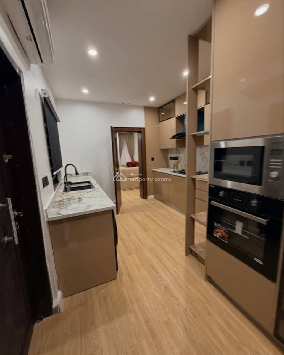 Elegantly Built 3 Bedroom Apartment in Secure Estate, Maryland, Lagos, Flat / Apartment for Sale