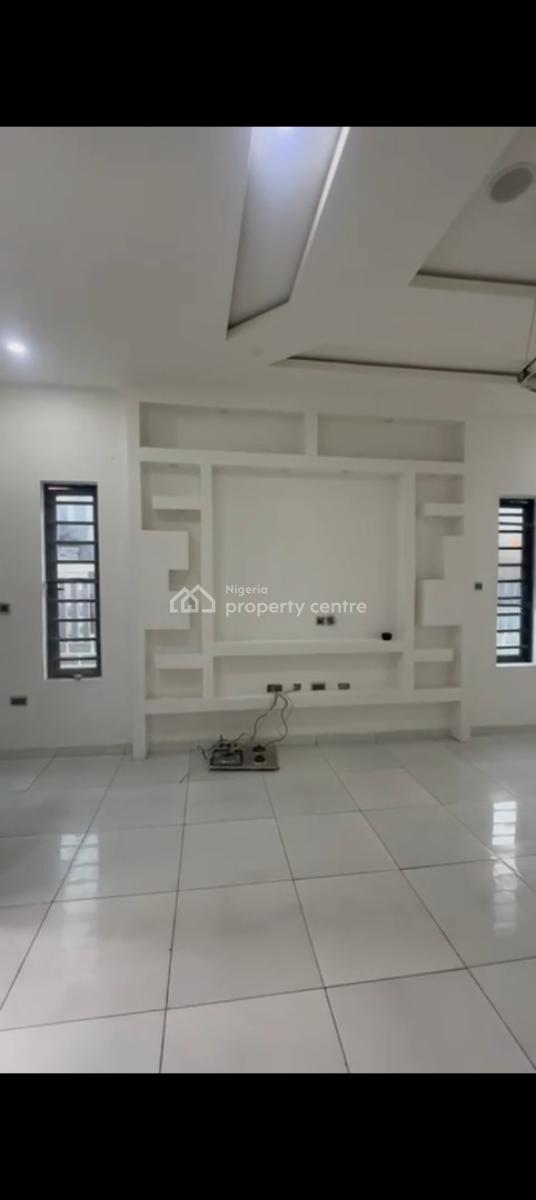 Spacious 4 Bedrooms Semi Detached Duplex, Orchid Road, Lekki, Lagos, Semi-detached Duplex for Sale