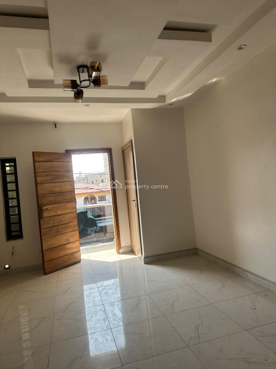 Two Bedrooms Flat, Ilasan, Lekki, Lagos, Flat / Apartment for Rent