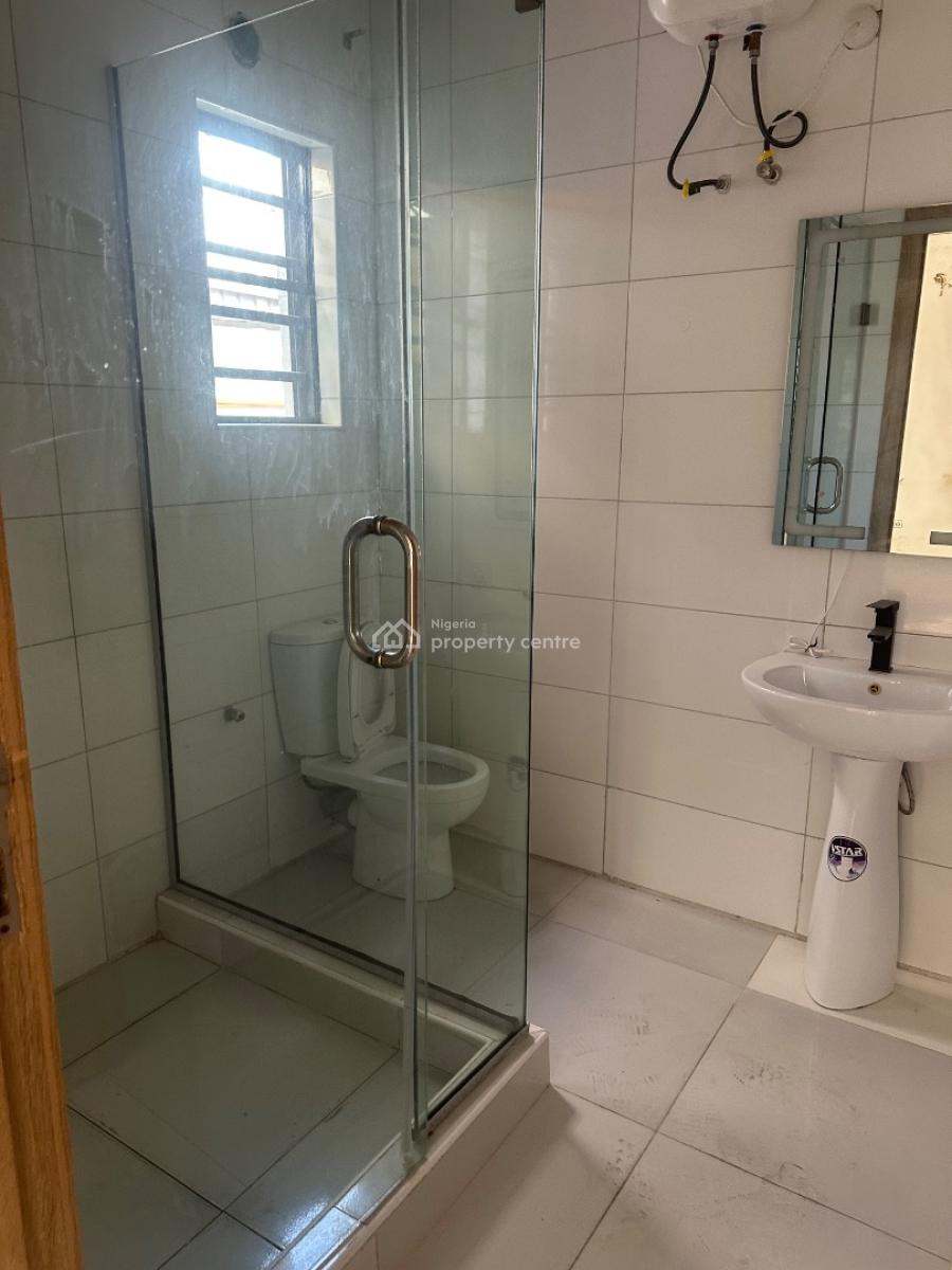 Two Bedrooms Flat, Ilasan, Lekki, Lagos, Flat / Apartment for Rent