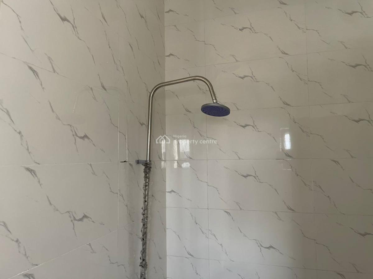 Ultra Spacious 2 Bedroom Apartment with Bq, Eko-akete, Sangotedo, Ajah, Lagos, Flat / Apartment for Sale