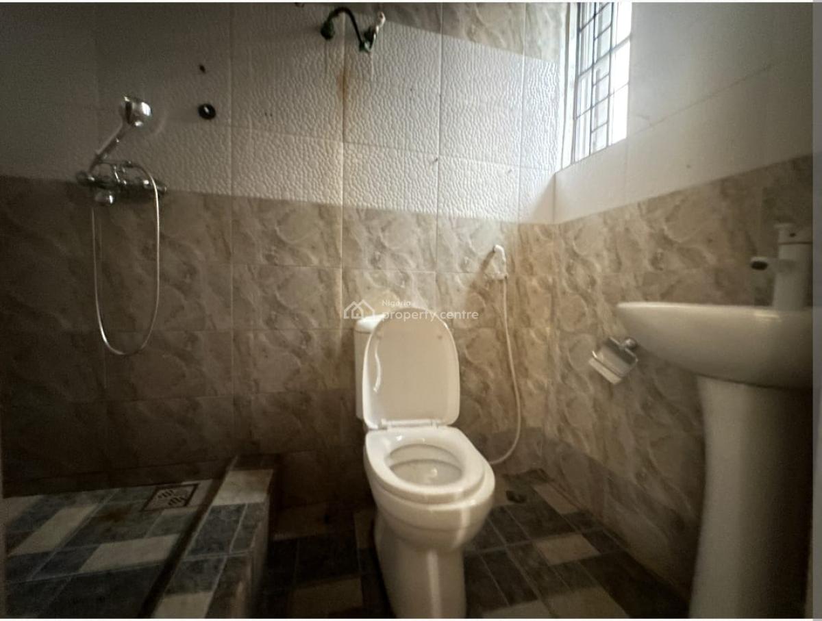 Lovely 3 Bedroom Apartment, Lekki Phase 1, Lekki, Lagos, Flat / Apartment for Rent