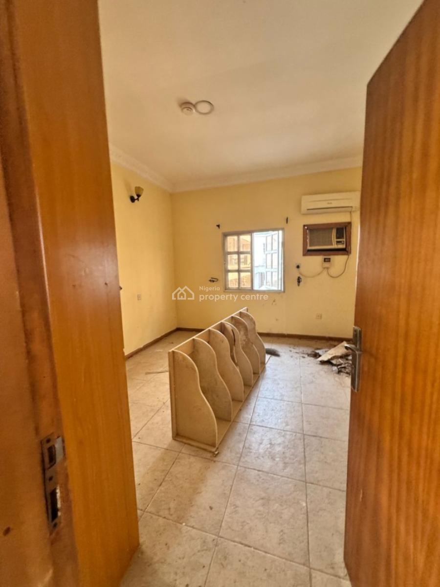 5 Bedroom Semi-detached Duplex with 2 Rooms Bq, Lekki Phase 1, Lekki, Lagos, Commercial Property for Rent