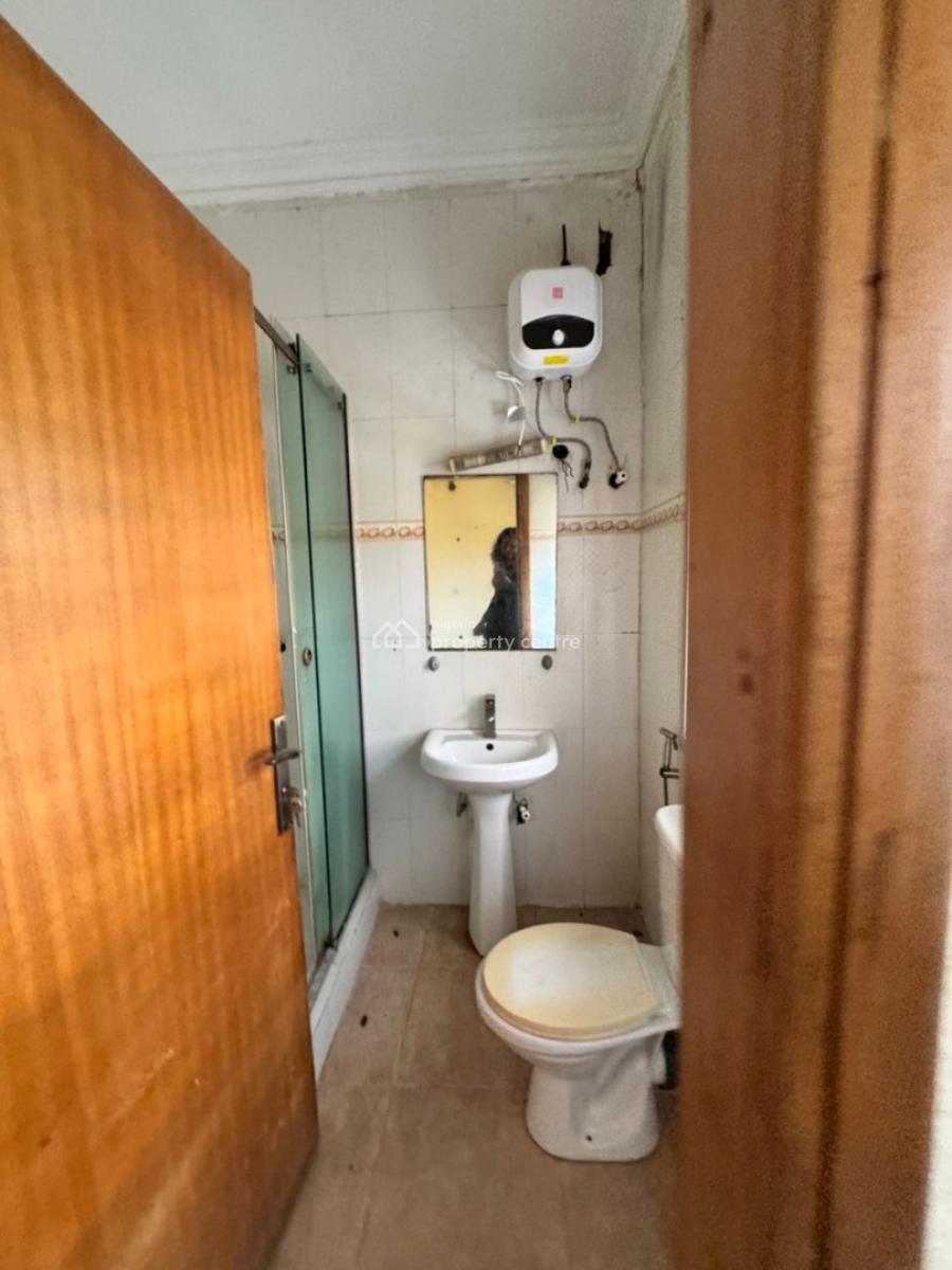 5 Bedroom Semi-detached Duplex with 2 Rooms Bq, Lekki Phase 1, Lekki, Lagos, Commercial Property for Rent