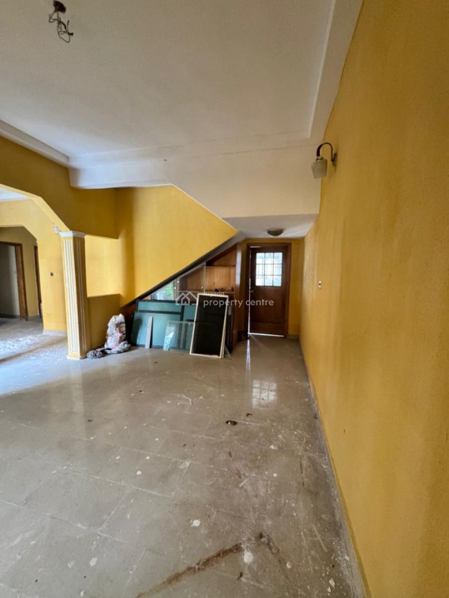 5 Bedroom Semi-detached Duplex with 2 Rooms Bq, Lekki Phase 1, Lekki, Lagos, Commercial Property for Rent