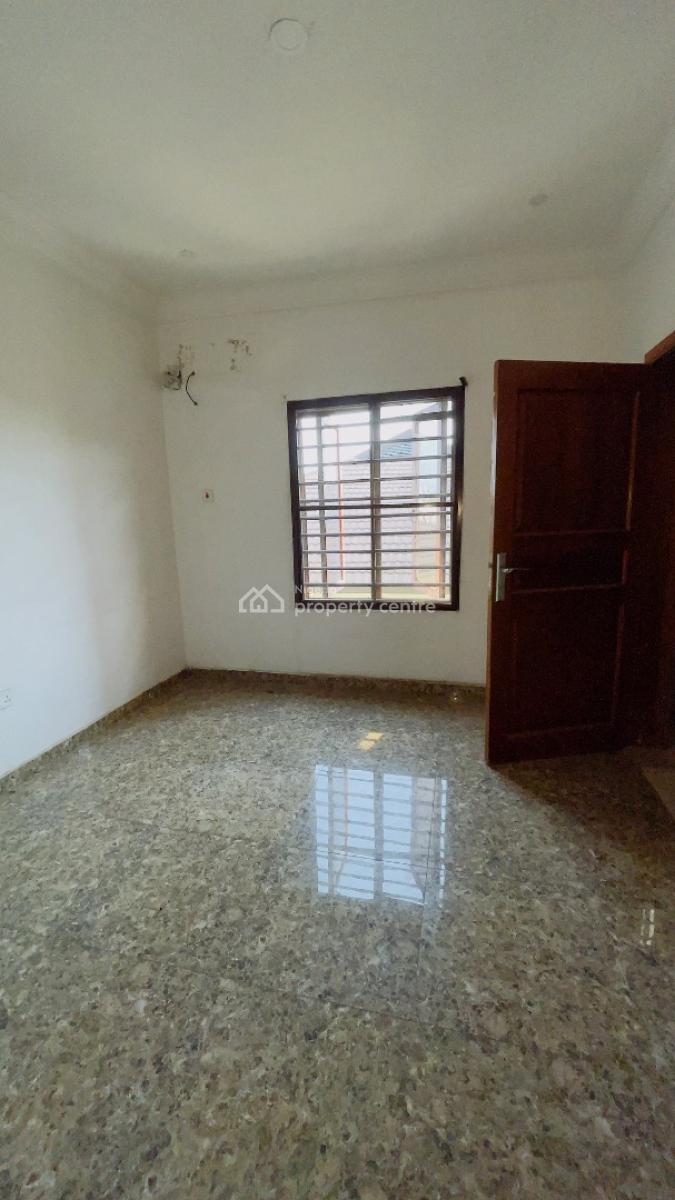 Spacious 3bedroom Flat, Olubunmi Rotimi, Lekki Phase 1, Lekki, Lagos, Flat / Apartment for Rent