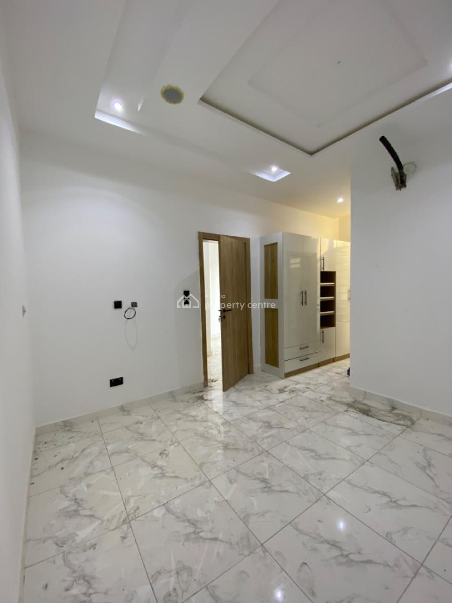 4 Bedroom Terrace Duplex, Ologolo, Lekki, Lagos, Terraced Duplex for Sale