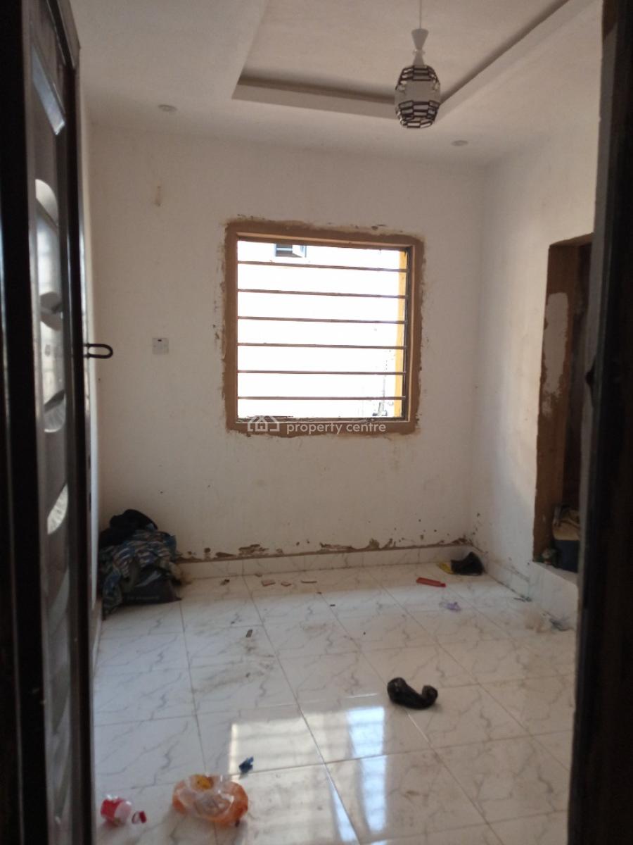 Newly Built Spacious Roomself, Akoka, Yaba, Lagos, Self Contain (single Rooms) for Rent