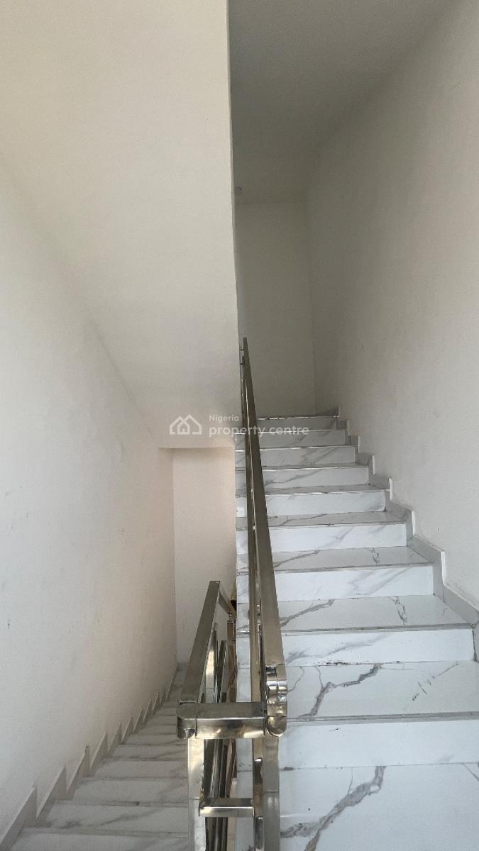 Luxurious Styled 2 Bedroom Apartment in a Secured  Estate, Chevron /, Agungi, Lekki, Lagos, Flat / Apartment for Sale