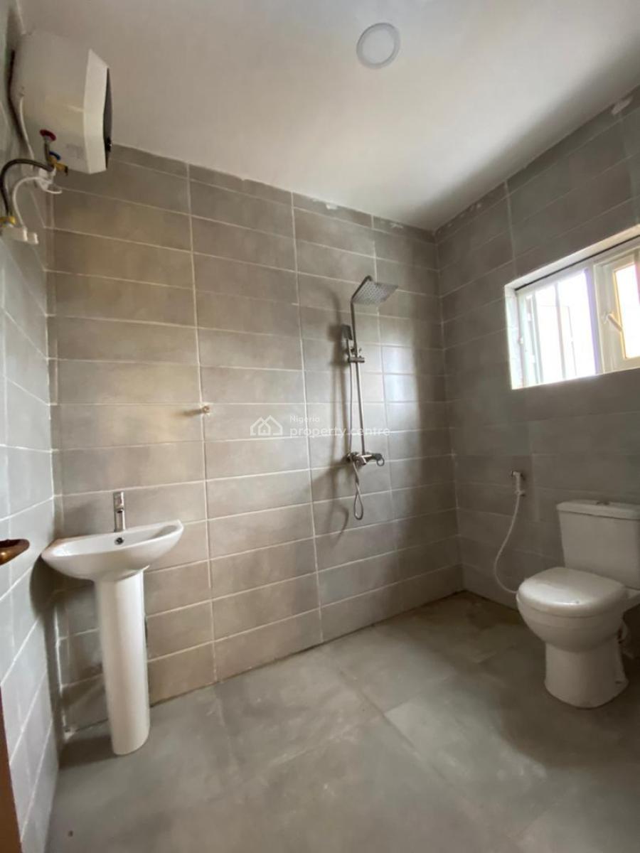 Sharp 3 Bedroom Apartment, Eti-osa, Sangotedo, Ajah, Lagos, Flat / Apartment for Rent