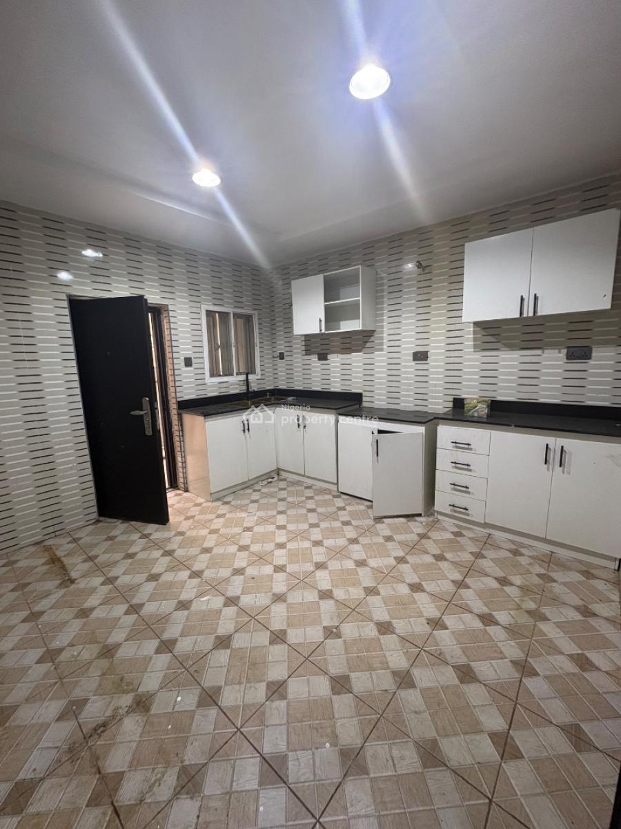 Standard 4-bedroom Terrace, Wuye, Abuja, Terraced Duplex for Rent