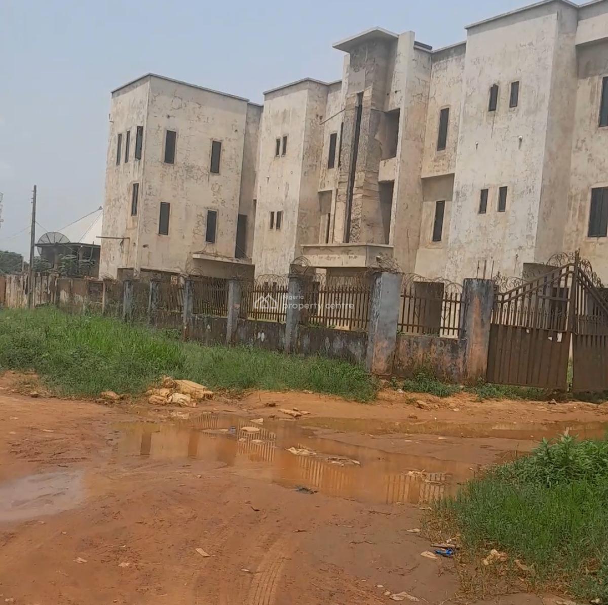Solid 4 Unit of 2 Bedroom Duplex & 16 Rooms Hotel, Lounge 100ft By 120ft, Enake Street, Gapiona Road, Off Airport Road Gra, Benin, Oredo, Edo, Hotel / Guest House for Sale