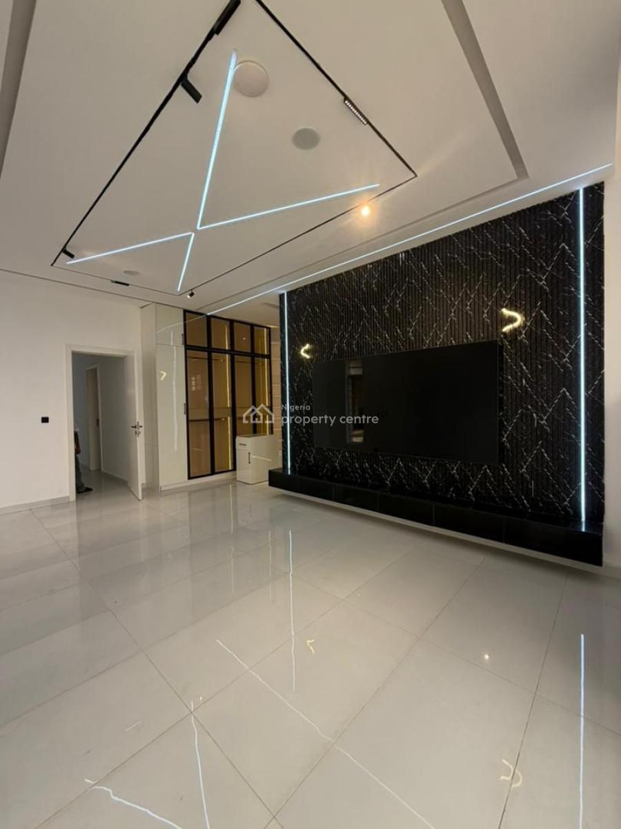 Luxurious 5 Bedroom Fully Detached Duplex with Bq & Swimming Pool, Ologolo, Lekki, Lagos, Detached Duplex for Sale