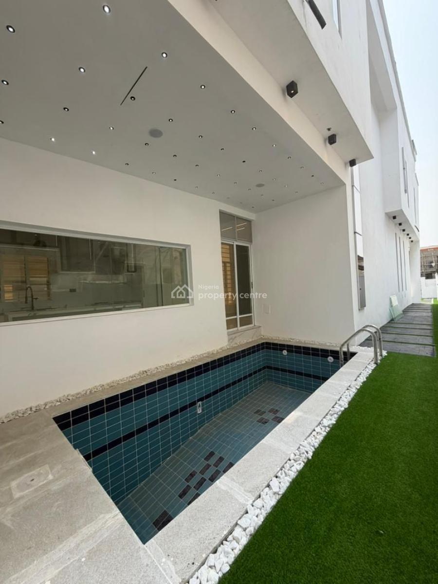Luxurious 5 Bedroom Fully Detached Duplex with Bq & Swimming Pool, Ologolo, Lekki, Lagos, Detached Duplex for Sale