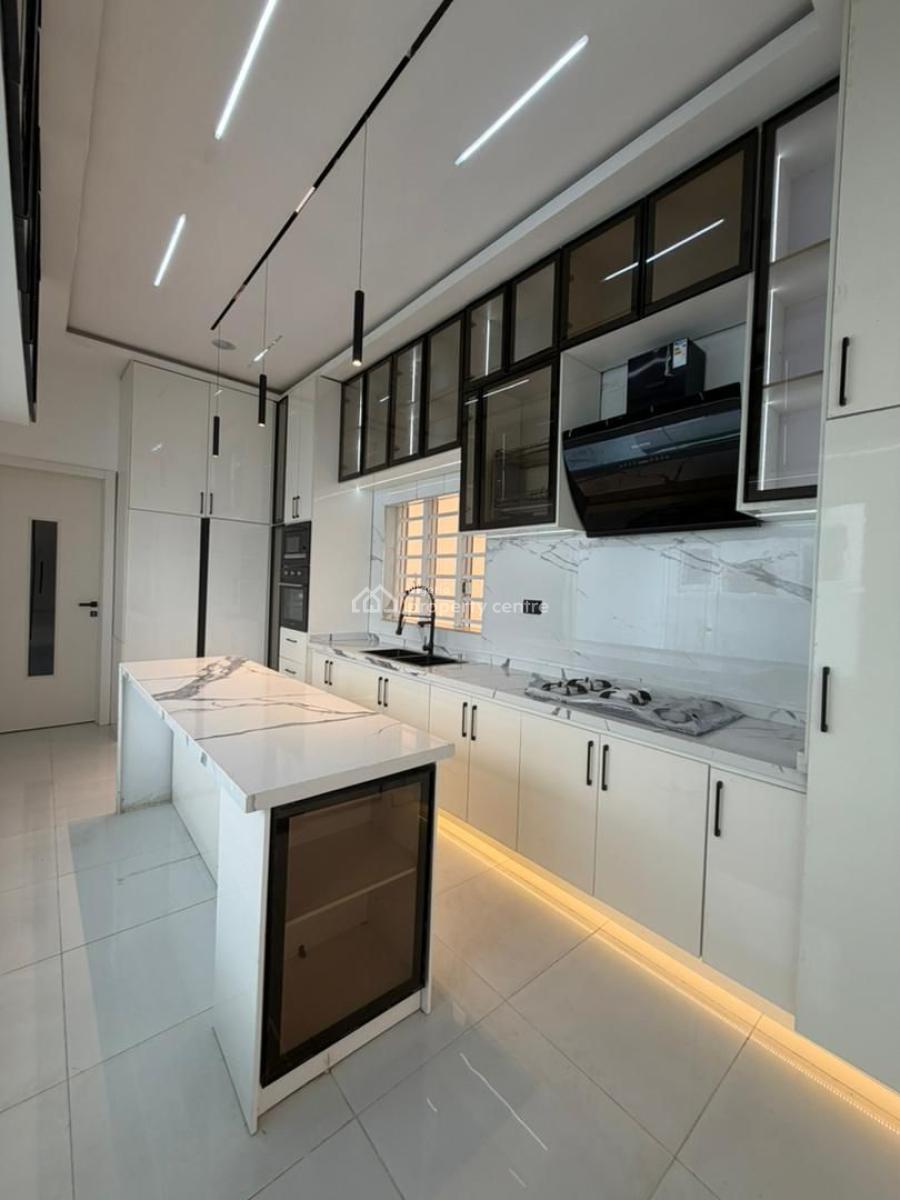 Luxurious 5 Bedroom Fully Detached Duplex with Bq & Swimming Pool, Ologolo, Lekki, Lagos, Detached Duplex for Sale